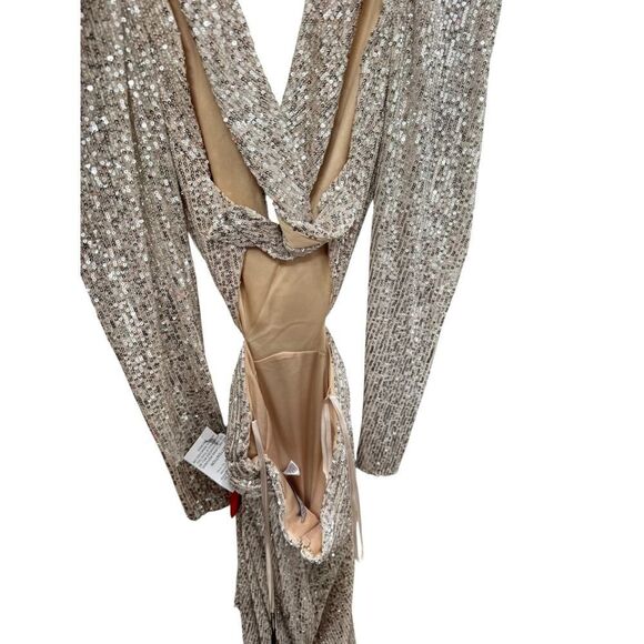 Ieena for Mac Duggal Gold Metallic Puff Sleeve Cut Out Gown - Size 6 - NWT - Picture 6 of 7